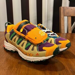 Adidas Sean Wotherspoon Disney Superturf Adventure Jiminy Cricket shoes Men 7.5